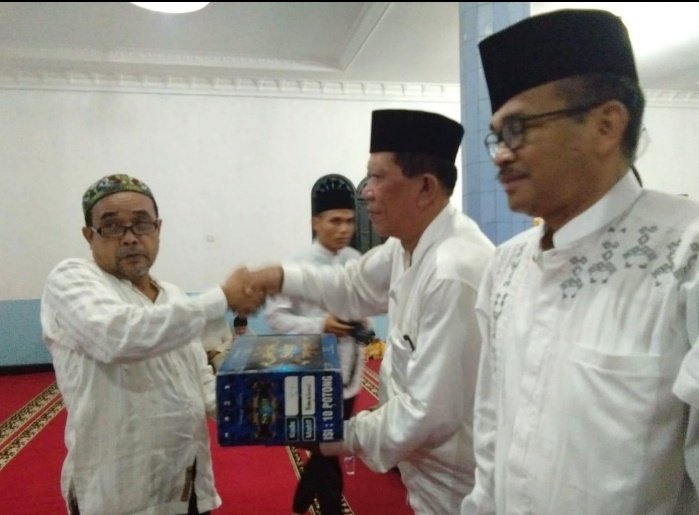 Pemkab Madina Beri Bantuan Mesjid Nurul Iman Maga Lombang IMG_20190514_230410