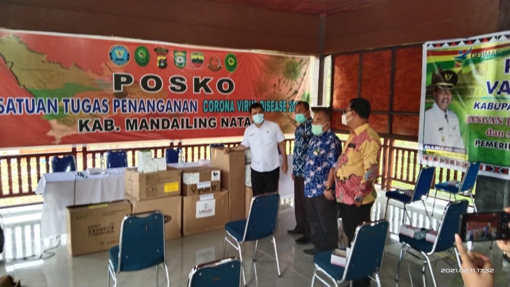 Dinkes Prov SU Serahkan Bantuan APD & Ventilator Ke Dinkes Madina, RSUD Panyabungan, & RSUD Natal IMG-20210211-WA0044