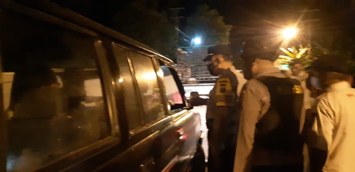 Jelang Peringatan Wafat Isa Almasih 2021, Polres Tapsel dan Tim Gabungan Gelar Razia Senpi, Bahan Peledak, Sajam dan Barang Berbahaya di Batang Angkola IMG-20210402-WA0000