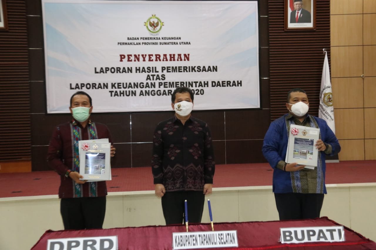 Pemkab Tapsel Kembali Raih WTP Tujuh Kali Berturut-turut IMG-20210411-WA0015