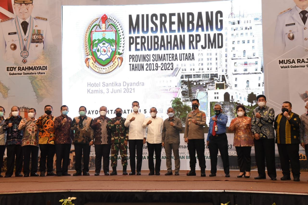 Bupati Tapsel Mendukung Hasil Musrenbang Pemprov Sumut IMG-20210606-WA0004