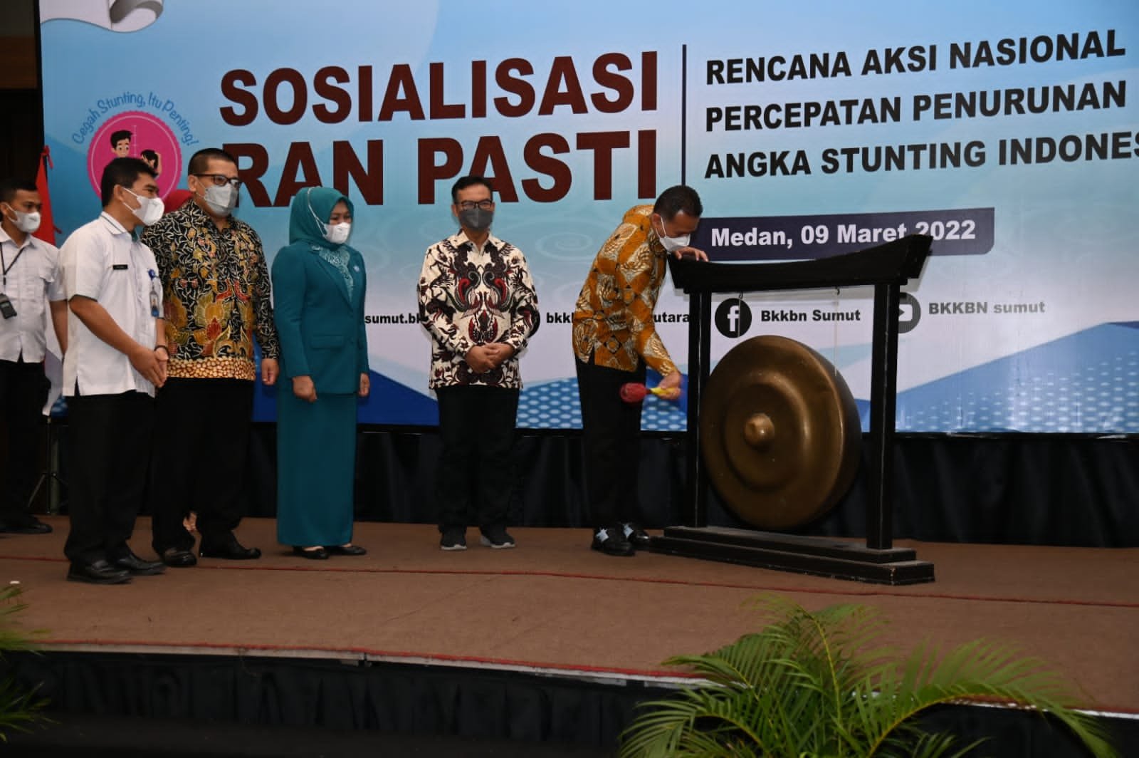 Walikota Irsan Efendi Hadiri Sosialisasi RAN PASTI di Hotel Santika Dyandra IMG-20220309-WA0042