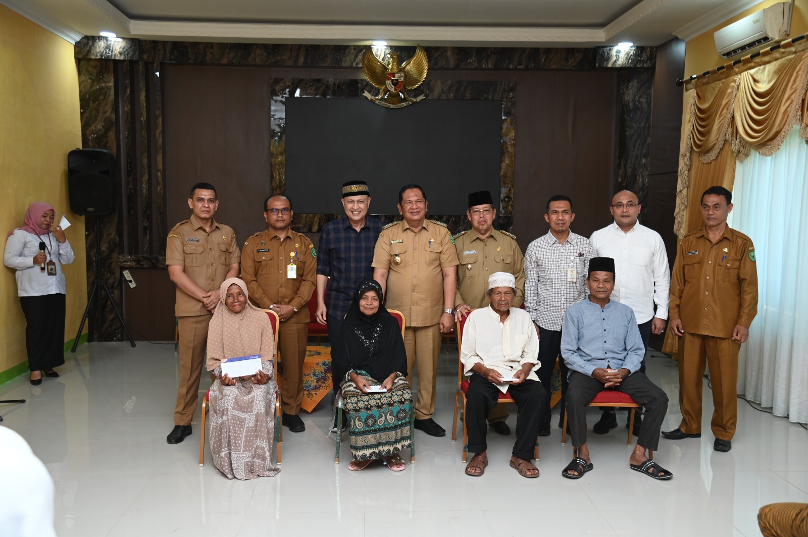  Zakat Mal, Bank Sumut, Mustahik, Padang Sidempuan