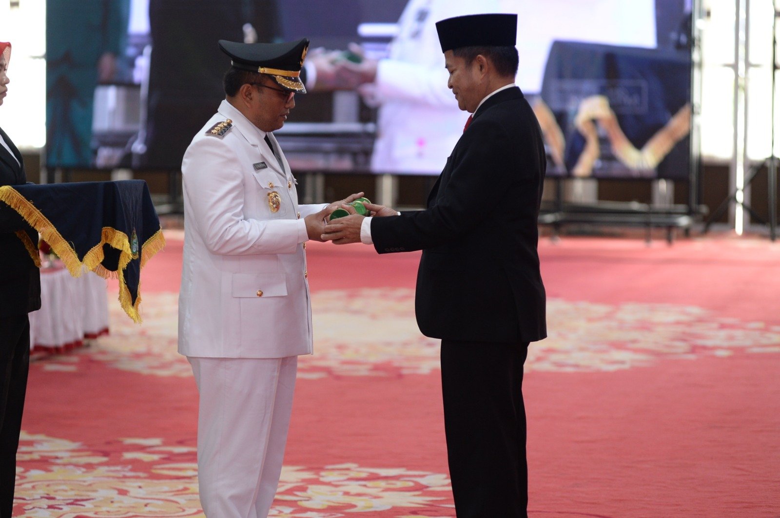 Sah !!! Pj. Gubernur Sumut Lantik Letnan Dalimunte Jadi Pj. Wali Kota Padangsidimpuan IMG-20230929-WA0067