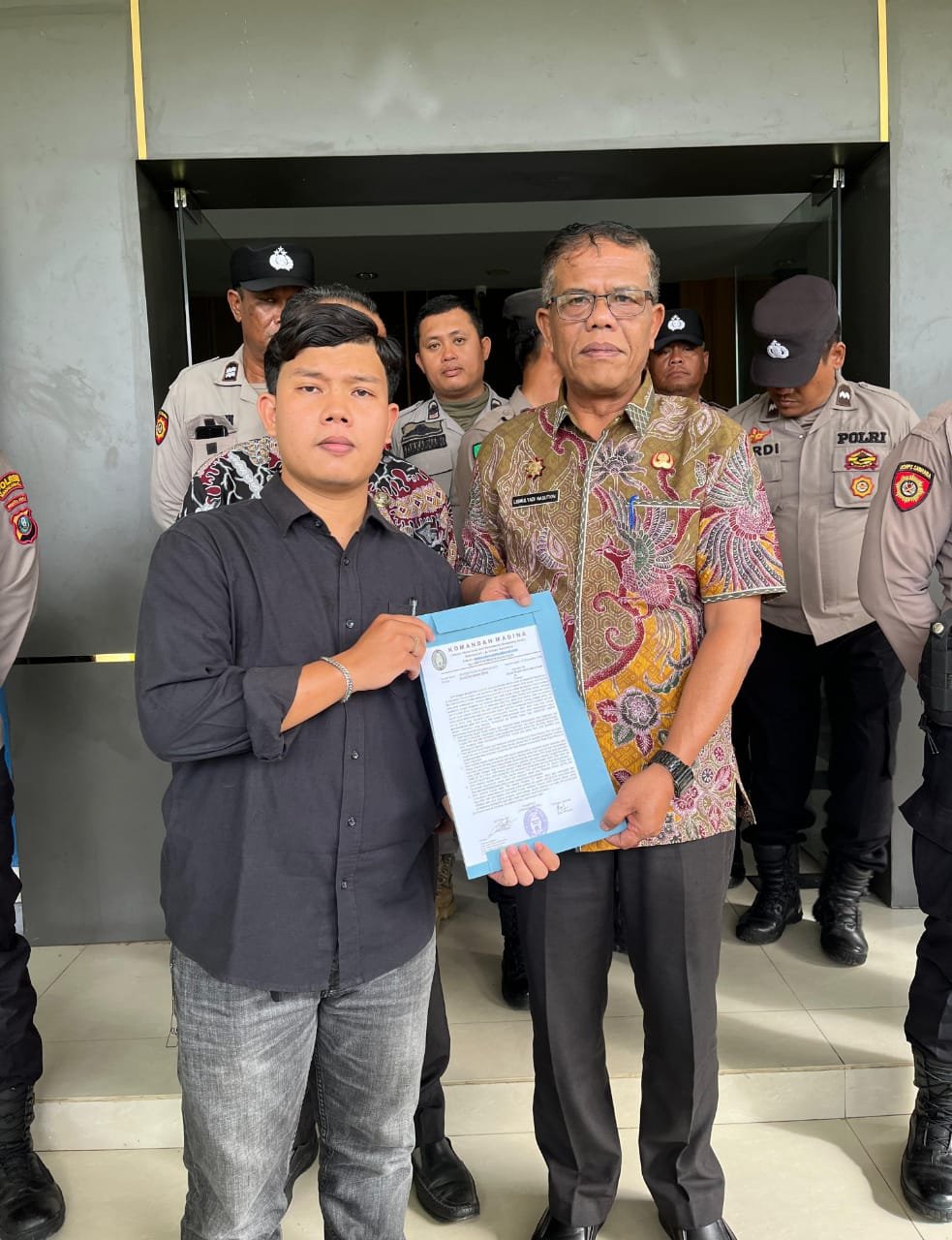 Gelar Aksi Unjuk Rasa, Komandan Madina Duga Pembangunan Jalan Lingkungan Tahun 2025 Nilai Tidak Transparan IMG-20250926-WA0026