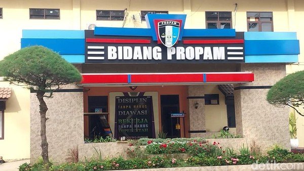 gedung-bid-propam-polda-sumut-foto-finta-rahyunidetiksumut_169